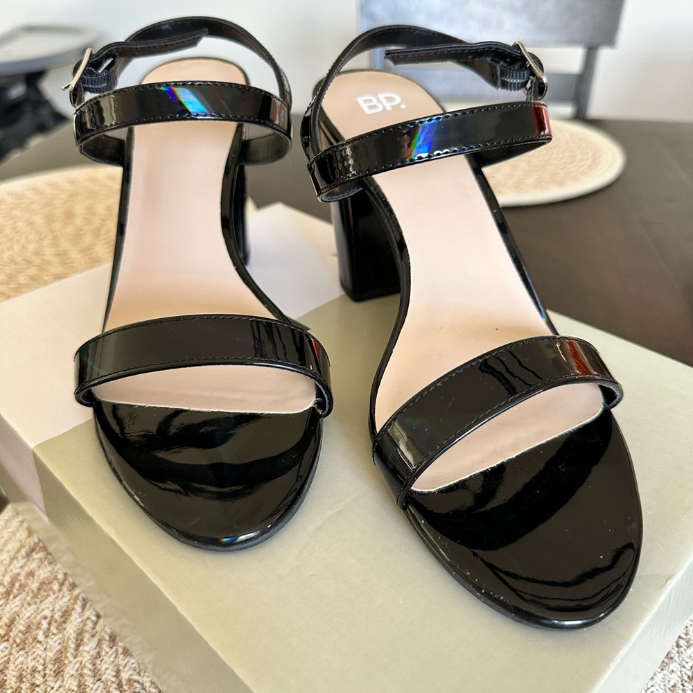 Lula Slingback Sandal In Black Iridescent size 9.5